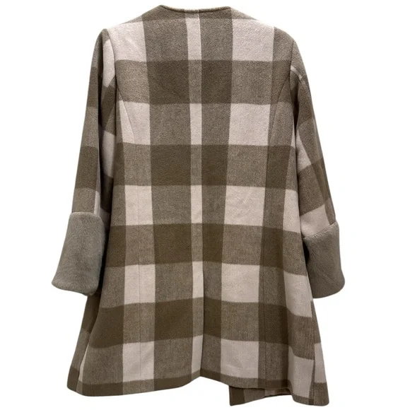 Charlie Paige coat, Women’s XL, NWT, Tan and white - Picture 3 of 4